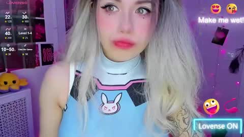 Snapshot of sparklemona chatting on February 16, 1:47 am  SparkleMona  online show from February 16, 1:47 am