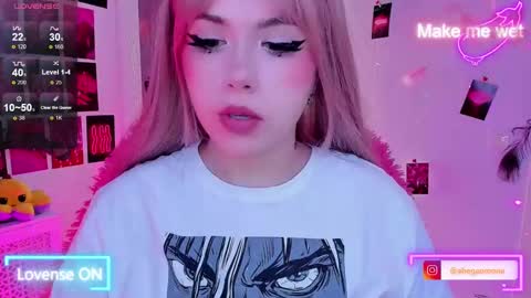 Snapshot of sparklemona chatting on March 3, 2:15 am  SparkleMona  online show from March 3, 2:15 am