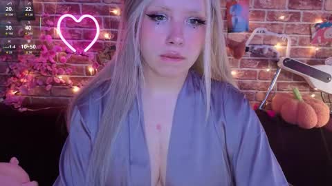  SparkleMona  online show from March 2, 2:47 am