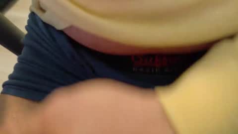 Snapshot of sparklenuts17 chatting on December 7, 1:29 pm sparklenuts17 online show from December 7, 1:29 pm