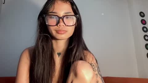 Sparkle online show from June 26, 9:52 pm