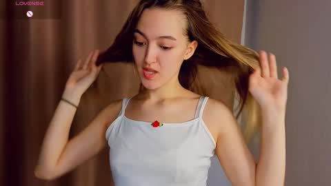 Snapshot of sparkusha chatting on February 27, 6:52 pm Mary online show from February 27, 6:52 pm