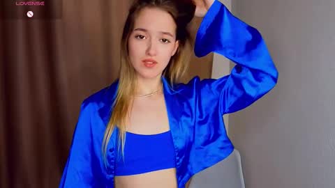 Snapshot of sparkusha chatting on March 9, 4:00 pm Mary online show from March 9, 4:00 pm