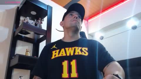 Snapshot of spartacus_cam chatting on December 27, 5:20 am online show from December 27, 5:20 am