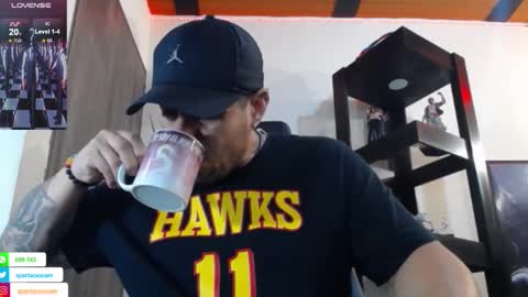 Snapshot of spartacus_cam chatting on January 12, 5:45 am online show from January 12, 5:45 am