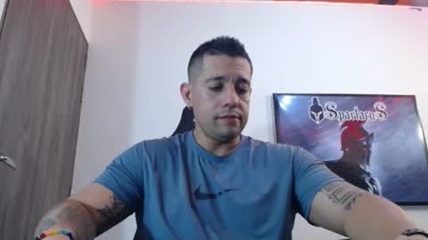 Snapshot of spartacus_cam chatting on September 13, 5:29 am online show from September 13, 5:29 am