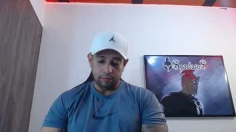 Snapshot of spartacus_cam chatting on September 22, 5:20 am online show from September 22, 5:20 am