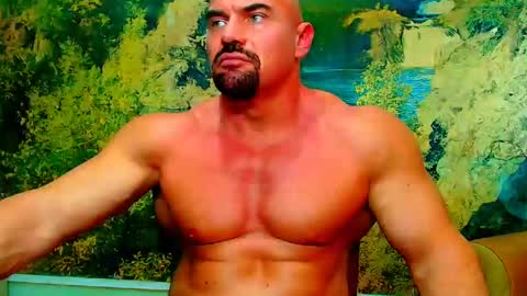 Snapshot of spartacusdom chatting on March 10, 9:10 am spartacusdom online show from March 10, 9:10 am