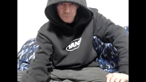 Snapshot of spazzy2 chatting on February 13, 5:25 am spazzy2 online show from February 13, 5:25 am