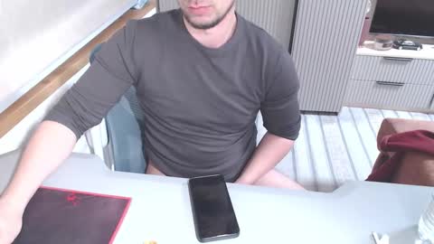 Art online show from November 16, 10:37 pm