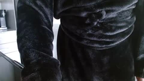 specialiest online show from March 9, 6:12 pm