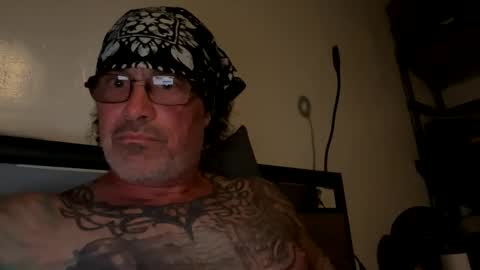 specter1972 online show from February 16, 11:45 pm