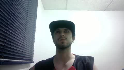 Snapshot of sperm_donor94 chatting on September 26, 12:14 am sperm_donor94 online show from September 26, 12:14 am