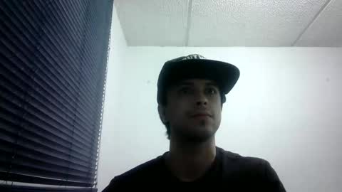 sperm_donor94 online show from February 3, 4:10 am