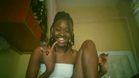 Snapshot of spicedebony13 chatting on June 21, 9:01 am spicedebony13 online show from June 21, 9:01 am