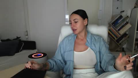 Carla online show from October 8, 4:48 pm