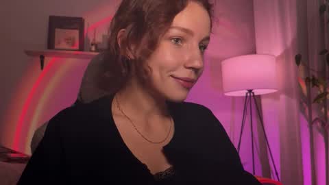 spicy___caramel online show from October 18, 4:52 pm