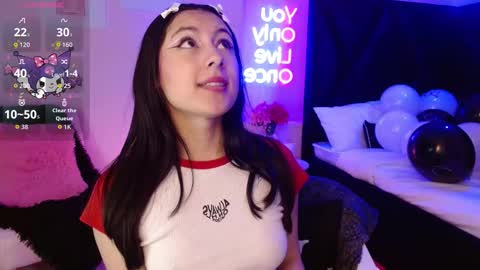 Snapshot of spicy__scarlett chatting on October 15, 1:44 pm scarlett online show from October 15, 1:44 pm