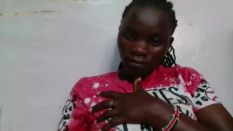 spicy_bella69 online show from May 13, 9:39 am