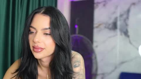 Spicy Maple online show from October 31, 8:10 pm