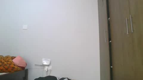 Snapshot of spicybobolishia_ chatting on May 13, 4:21 am Bobo online show from May 13, 4:21 am