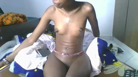 Snapshot of spicybobolishia_ chatting on May 24, 1:27 pm Bobo online show from May 24, 1:27 pm