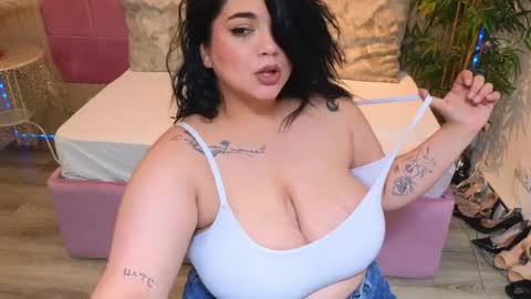 spicycarlaxx online show from May 4, 6:59 pm