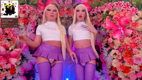 Snapshot of spicysluts chatting on October 10, 3:38 am  Alison  Sharon  online show from October 10, 3:38 am