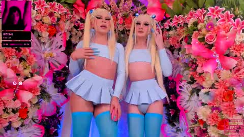 Snapshot of spicysluts chatting on October 19, 3:29 am  Alison  Sharon  online show from October 19, 3:29 am