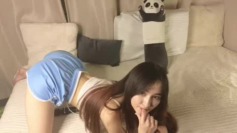 Snapshot of spicyyuki chatting on September 17, 3:35 pm Tipsy online show from September 17, 3:35 pm