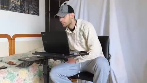 Marco. When Im offline you can view premium content in bio online show from February 14, 8:42 am