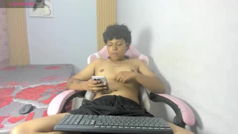 spiderdann_01 online show from March 16, 1:33 am