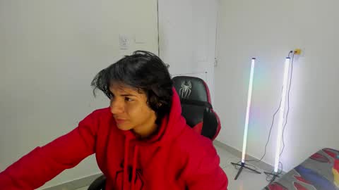 spideychill online show from September 11, 6:24 am