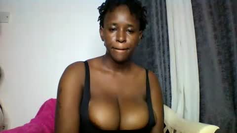 Snapshot of spikyleo chatting on June 17, 3:09 am spikyleo online show from June 17, 3:09 am