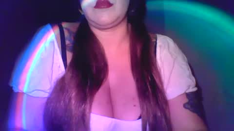 Snapshot of spinnerbitch chatting on September 9, 8:14 am Vanessa Spade online show from September 9, 8:14 am