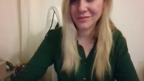 Snapshot of spiritual____ chatting on December 1, 9:15 pm FREE ONLY FANSy online show from December 1, 9:15 pm