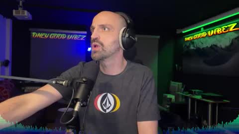 Snapshot of splivke chatting on November 5, 3:06 am Splivke online show from November 5, 3:06 am