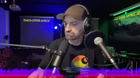 Snapshot of splivke chatting on November 13, 6:07 pm Splivke online show from November 13, 6:07 pm