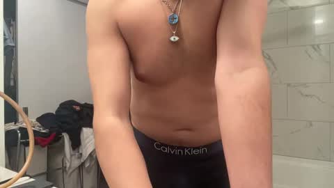 Snapshot of spookyfoxmulder chatting on February 19, 6:11 am ALEX online show from February 19, 6:11 am