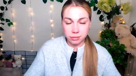 Snapshot of sport_tall_karina chatting on March 25, 8:53 am Karina online show from March 25, 8:53 am