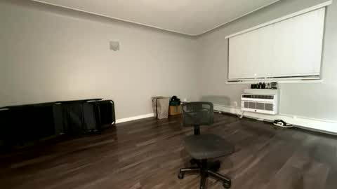 Snapshot of sportsfreak1619 chatting on November 28, 5:43 am sportsfreak1619 online show from November 28, 5:43 am