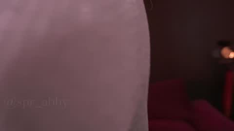 Snapshot of spr_abby chatting on December 8, 4:18 pm Abby online show from December 8, 4:18 pm