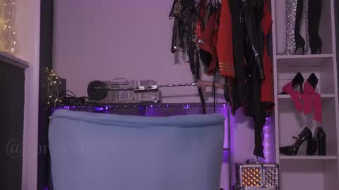 Snapshot of spr_abby chatting on March 8, 4:06 pm Abby online show from March 8, 4:06 pm