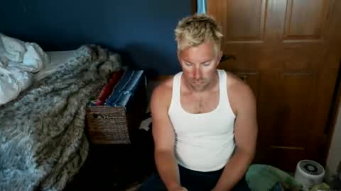 Spun Redneck online show from May 25, 1:00 am