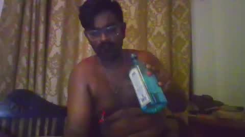 Spun Couple online show from May 13, 2:20 am