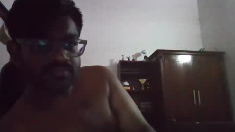 Spun Couple online show from June 29, 8:09 pm