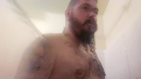 Snapshot of squ1rtl3cb chatting on November 13, 11:42 am squ1rtl3cb online show from November 13, 11:42 am