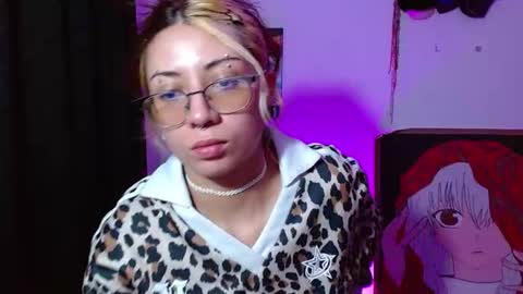 Snapshot of squirt_charlotte chatting on July 10, 2:49 am HELLO WELCOME MY NAME IS CHARLOTTE OY A NEW GIRL online show from July 10, 2:49 am