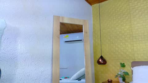 squirter_girl69 online show from February 7, 6:56 am