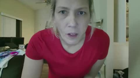 SquirtingDuo online show from December 5, 2:09 am